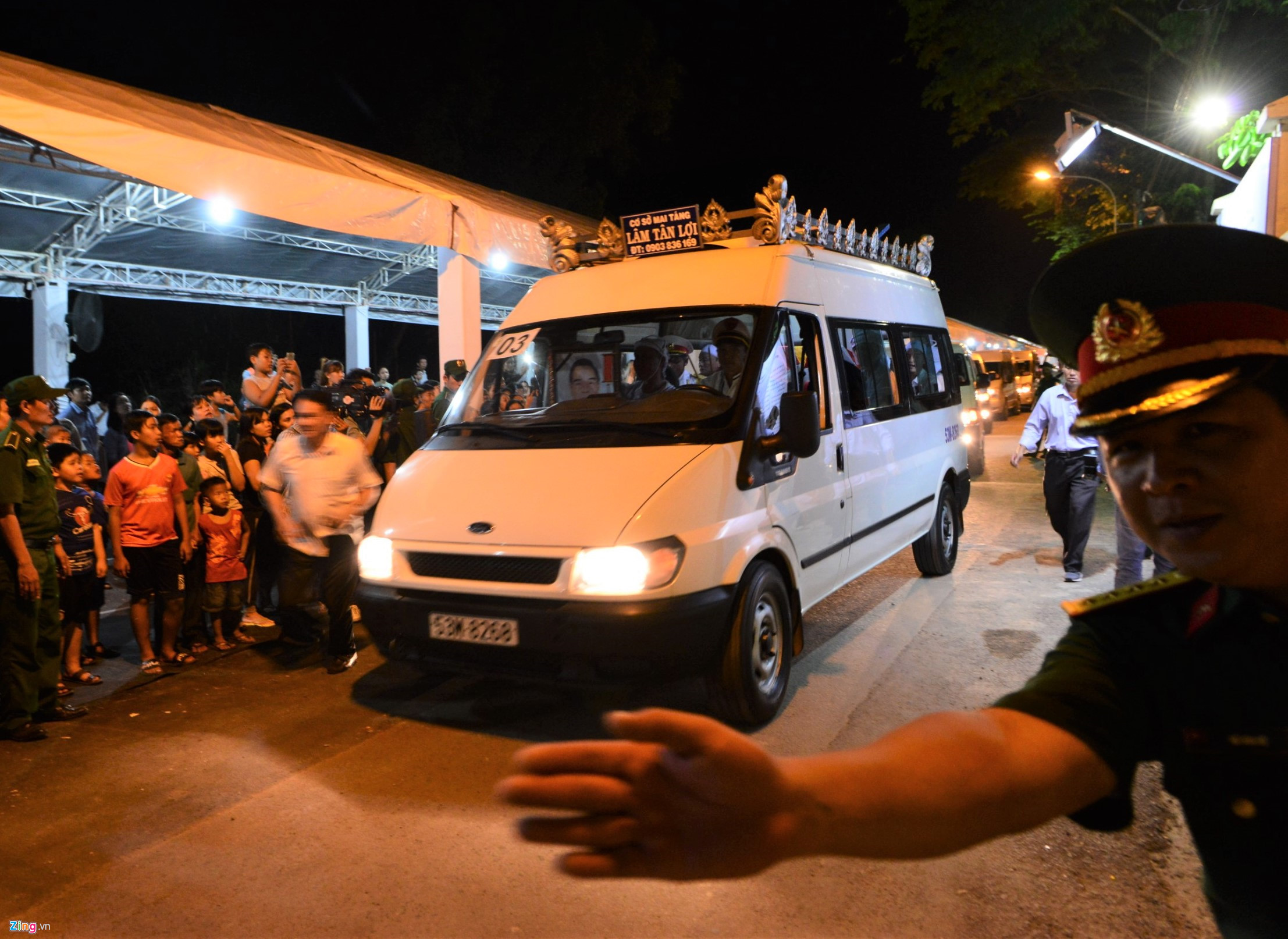 Thủ tướng Nguyễn Xuân Phúc tới viếng cố TT Phan Văn Khải